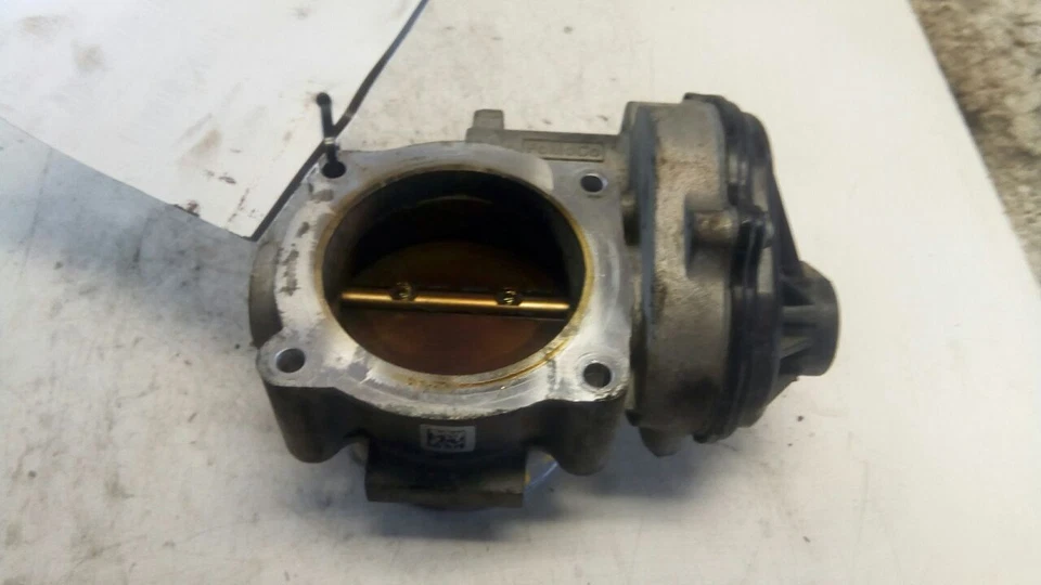 Used Fuel Injection Throttle Body fits: 2010 Ford Flex 4.6 Grade A Foto 1 de 4