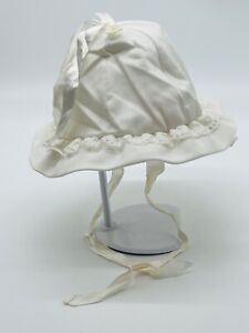 VTG Baby Infant Sun Hat Ribbon Lace White Holiday Dress Up Outdoor Wear Head