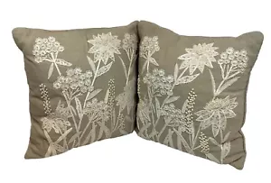 Pier 1 Imports BOHO Embroidered Appliquéd Floral Throw Pillow 17x17” - Picture 1 of 13