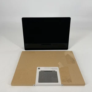 Microsoft Surface Pro 10 13" 2.1 GHz Ultra 5 135U 16GB 256GB Excellent BUNDLE - Picture 1 of 12