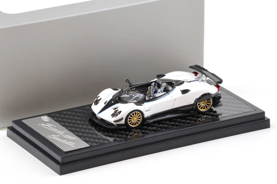 1:64 Modelli LCD Pagani Zonda HP Barchetta Bianco LCD64018-WH - Immagine 1 di 3