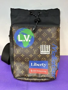 LOUIS VUITTON Mens Backpack Monogram Chalk Sling bag Nap Sac Shoulder Bag A912 - Picture 1 of 19