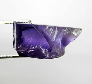 Natural Alexandrite Color Change 16.80 Ct Earth Mined Rough Uncut Loose Gemstone - Picture 1 of 13