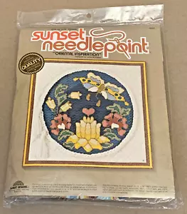 Kit punto ago farfalla e fiori 1980 Sunset / McRoden "Ispirazione orientale" - Foto 1 di 2