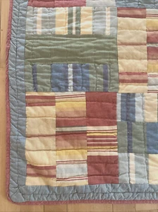 Vintage NAUTICA Patchwork Multi-Color Quilt Bedspread Queen 91 x 90 - Picture 1 of 8