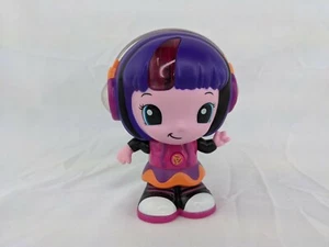 Figura niña OOTW Techno 4 pulgadas fuera de este mundo - Imagen 1 de 5