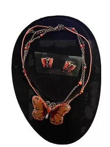 AVON BOLD SCARLET NECKLACES & Butterfly EARRING SET NEW - Picture 1 of 1