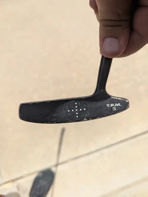 Spalding TPM 3 Precision Ground Putter - 35” Fluted Steel Shaft - Cracked Grip - Image 1 of 4