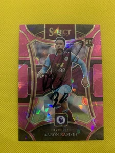 Tarjeta de novato firmada por Aaron Ramsey Select Pink Cracked Ice con certificado de autenticidad - Burnley - Imagen 1 de 1