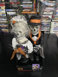 NEU Vintage Halloween Totally Ghoul Glasfaser Skelette Braut & Bräutigam Dekor - Bild 1 von 13