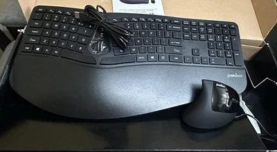 Perixx Periduo-505, Wired USB Ergonomic Split Keyboard and Vertical Mouse New - Image 1 of 4
