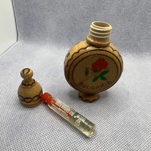 Lema Kazanlak 100% natürliches reines bulgarisches Rosenöl in einem Holzsouvenir - Bild 1 von 5