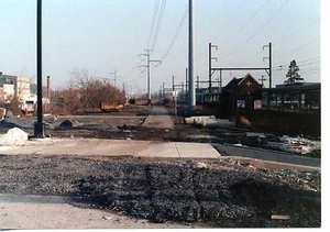 7F701 RP 1989 PENNSYLVANIA RAILROAD ABANDONED ROW NORRISTOWN PA NEW P&W STATION - Imagen 1 de 2