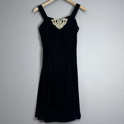 Vintage Jessica McClintock Girls Black Velvet Dress Gold Detail Matching Shrug - Image 1 of 4