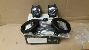 MITSUBISHI L200 B40 PICK UP 4WD PAIR OF FRONT FOG LIGHTS SET 06-15 - Picture 1 of 6