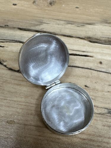 Vintage Sterling Silver 925 Pill Box Makeup Case 12.6g IP410