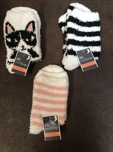 3-Pair Of West Loop Women's Cozy Socks Shoe Sizes 4-10 Multi Color - Picture 1 of 4