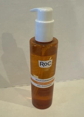 Gel limpiador RoC Multi Correxion Revive Glow con vitamina y ácido glicólico Foto 1 de 3