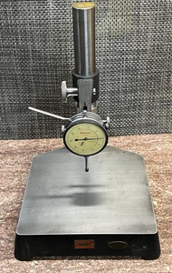 Starrett No. Soporte indicador comparador 653 y Starrett No. Indicador 655-341 - Imagen 1 de 11