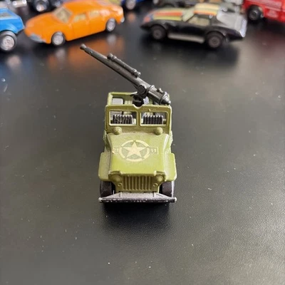 Vintage 1976 Matchbox Superfast #38 Jeep Green Army Gun Sleet-N-Snow - Image 1 of 4