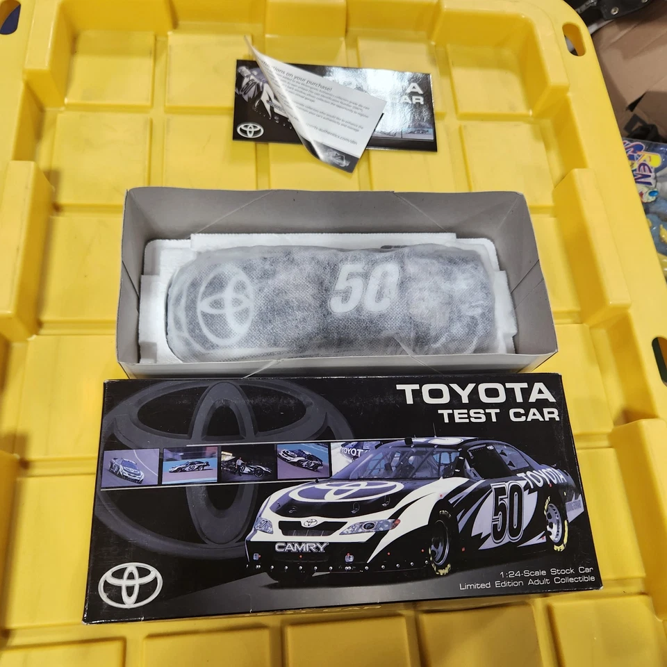 RCAA 1/24 Scale Diecast 2007 Toyota Camry Test Car NASCAR #50 - J15 - Image 1 of 4