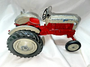 Vintage 1960's HUBLEY FORD 4000 Tractor Wide Front Toy USA Red Gray with hitch - Picture 1 of 11