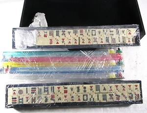 KOMPLETTES MAHJONG SET, SELTEN BESPIELT, KOFFERFORM, NEUWERTIG - Bild 1 von 5