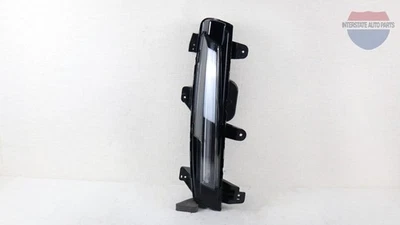 2021-2024 Cadillac Escalade ESV Right Passenger Fog Light DRL LED 85117443 OEM - Image 1 of 4