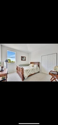 Elegant Solid Wood Sleigh Bed – Queen Size - Image 1 of 4