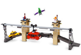 LEGO Spider-Man 4852 The Final Showdown - Parts 95% Complete - NO Minifigures