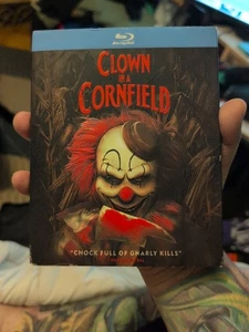 Clown in a Cornfield (Blu-ray, 2025) w/ Rare Embossed Slipcover - Bild 1 von 2