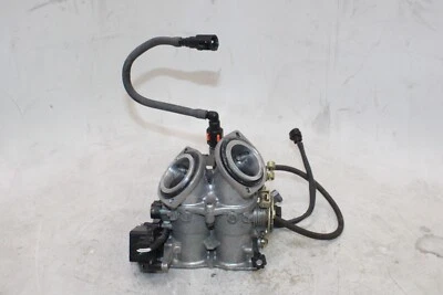 04-10 KAWASAKI VULCAN 2000 VN2000A OEM INYECTOR DE COMBUSTIBLE Foto 1 de 4