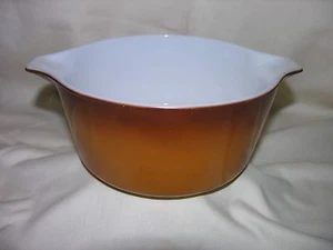 Vintage Gold Pyrex Casseroles Corning 474-B, 1.5 Qt - Picture 1 of 4