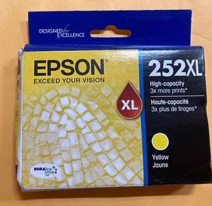 Genuine Epson 252 XL Yellow Ink Cartridge WF3620 3640 7110 7210 7610 Exp  2021 - Picture 1 of 3