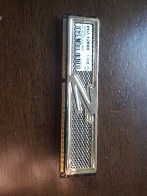OCZ Gold 2GB  PC3 12800 Z3 non-ECC desktop memory - Image 1 of 3