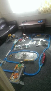 Train Set - Picture 1 of 15