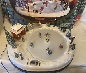 Mr. Christmas Holiday Skaters - 50 Songs getestet und funktioniert extra Teichskater - Bild 1 von 16