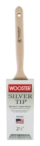 Cepillo de pintura plano Wooster 5220-2 1/2 marco mango de madera mezcla de poliéster 2-1/2 pulgadas - Imagen 1 de 2