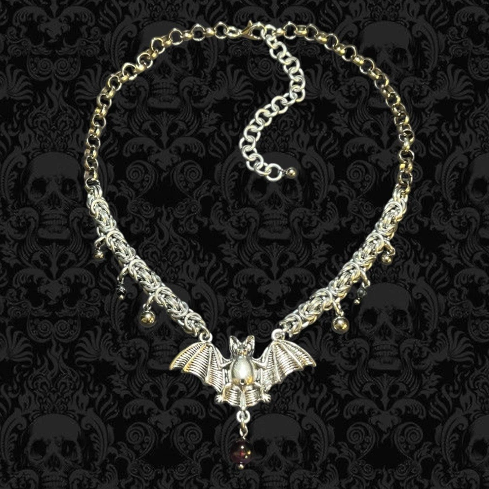 Византийское кольчужное ожерелье ручной работы с подвеской в виде планки и переработанными бусинами 18 дюймов - Изображение 1 из 4