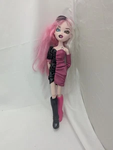 Cloetta Spelletta Bratz Bratzillaz Glam Gets Wicked Fashion Doll 2012 MGA - Picture 1 of 6