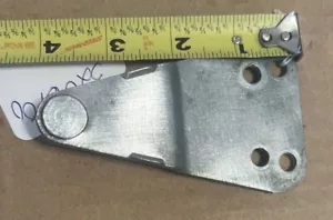 Kenmore Frigidaire Refrigerator Upper Hinge Bracket -3206100 - Picture 1 of 5