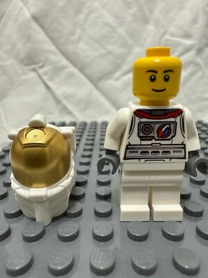 LEGO Minifig Utility Shuttle Astronaut - Male CTY0568 - Image 1 of 3