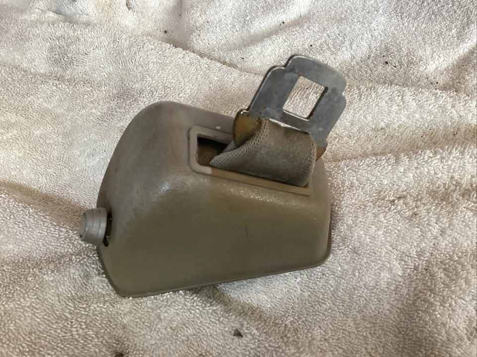 1969 Buick Skylark Driver Side Seatbelt Retractor 1968 70-72 - Image 1 of 4