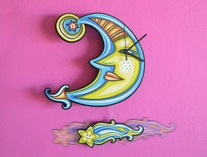 Crescent Moon Face - Pendulum Wall Clock - Picture 1 of 4