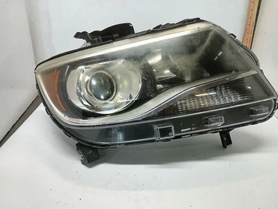 Правая фара для пассажира от 2017 Chevrolet Colorado 12394962 - Изображение 1 из 4