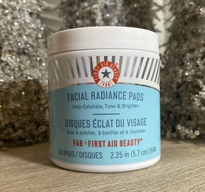 First Aid Beauty Facial Radiance Pads - Exfoliating Pads With AHA, 60 Pads - New - Picture 1 of 5