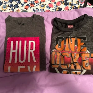 2 Pcs Boys Tops Shirts Size 8-10 Medium - Picture 1 of 3