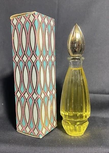Avon Bird Of Paradise Skin So Soft Bath Oil 2 Fl Oz 1970 Vintage in Box - Picture 1 of 3