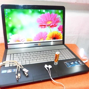 Asus N75s PREMIUM 17 Zoll FULLHD BLURAY 1TB SSD Windows 11 PRO i7 Bang Olufsen - Bild 1 von 14