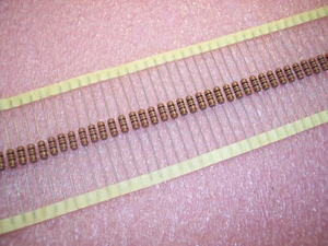 Menge (100) 301 Ohm 1/2 W-1 W 1 % PRÄZISION METALLFILM WIDERSTÄNDE CCF60-301RFKR36 DALE - Bild 1 von 2
